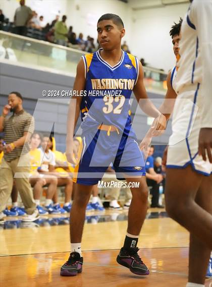 Thumbnail 2 in Washington vs Chapel Hill (UIL 4A Region III Semifinal) photogallery.