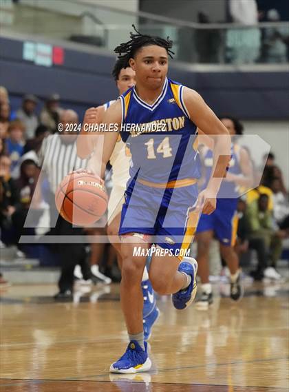 Thumbnail 2 in Washington vs Chapel Hill (UIL 4A Region III Semifinal) photogallery.