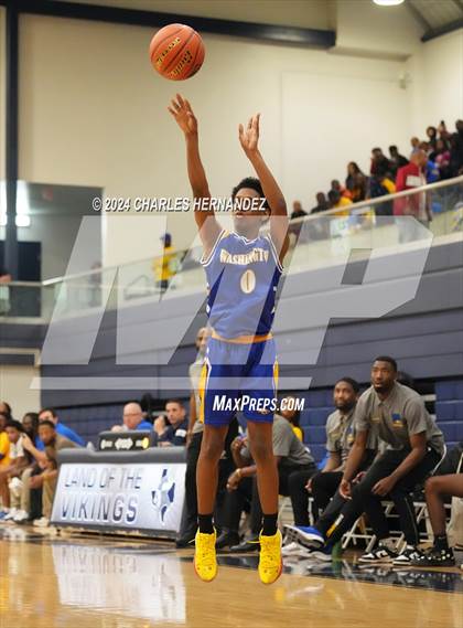 Thumbnail 1 in Washington vs Chapel Hill (UIL 4A Region III Semifinal) photogallery.
