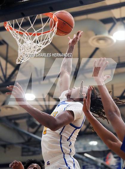 Thumbnail 2 in Washington vs Chapel Hill (UIL 4A Region III Semifinal) photogallery.