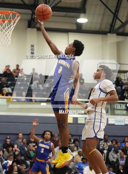 Thumbnail 2 in Washington vs Chapel Hill (UIL 4A Region III Semifinal) photogallery.