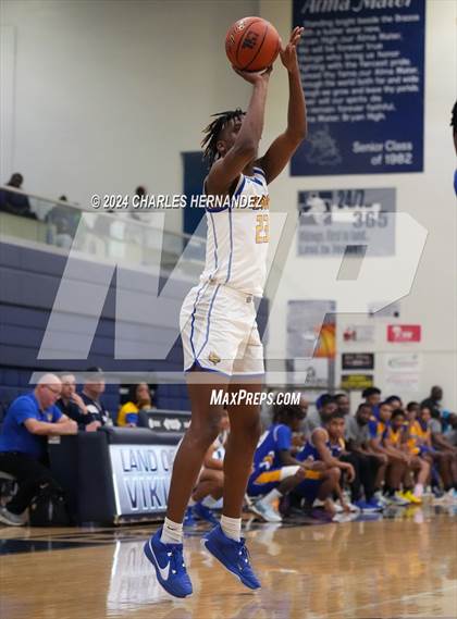 Thumbnail 2 in Washington vs Chapel Hill (UIL 4A Region III Semifinal) photogallery.