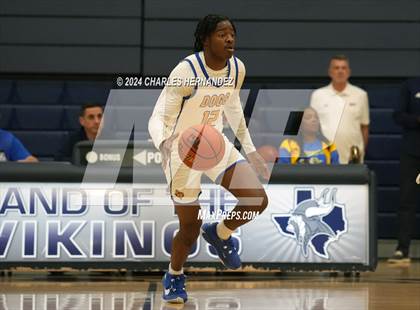 Thumbnail 2 in Washington vs Chapel Hill (UIL 4A Region III Semifinal) photogallery.