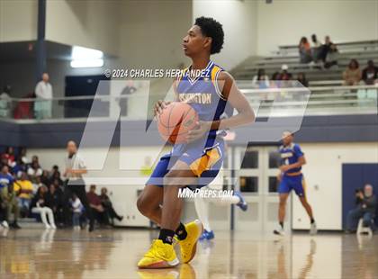 Thumbnail 1 in Washington vs Chapel Hill (UIL 4A Region III Semifinal) photogallery.