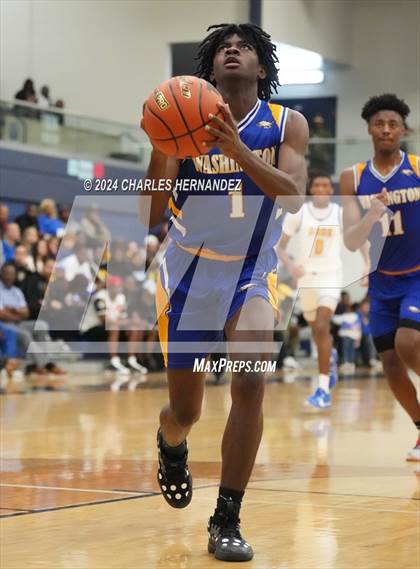 Thumbnail 2 in Washington vs Chapel Hill (UIL 4A Region III Semifinal) photogallery.