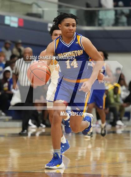 Thumbnail 1 in Washington vs Chapel Hill (UIL 4A Region III Semifinal) photogallery.