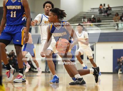 Thumbnail 1 in Washington vs Chapel Hill (UIL 4A Region III Semifinal) photogallery.