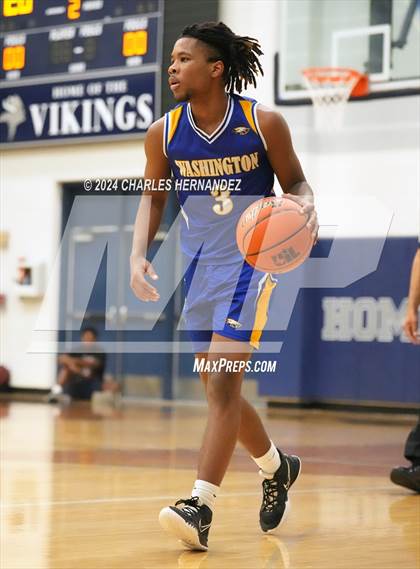 Thumbnail 1 in Washington vs Chapel Hill (UIL 4A Region III Semifinal) photogallery.