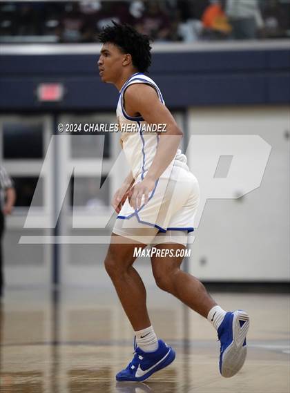 Thumbnail 1 in Washington vs Chapel Hill (UIL 4A Region III Semifinal) photogallery.