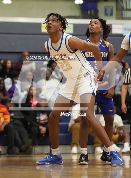 Thumbnail 1 in Washington vs Chapel Hill (UIL 4A Region III Semifinal) photogallery.