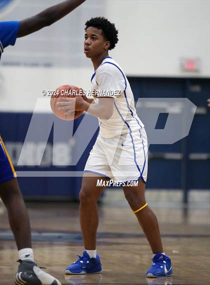 Thumbnail 3 in Washington vs Chapel Hill (UIL 4A Region III Semifinal) photogallery.