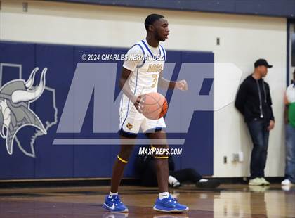 Thumbnail 3 in Washington vs Chapel Hill (UIL 4A Region III Semifinal) photogallery.