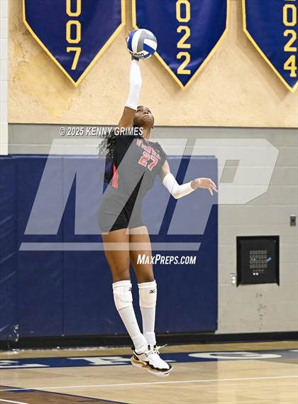 Thumbnail 1 in Woodward Academy @ Marist photogallery.