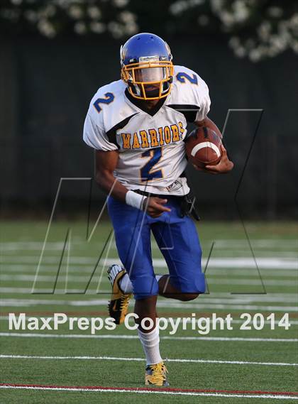 Thumbnail 2 in Wright vs. McMain (Spring Scrimmage) photogallery.