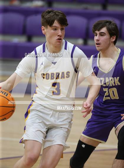 Thumbnail 1 in Ozark vs. Fountain Lake photogallery.