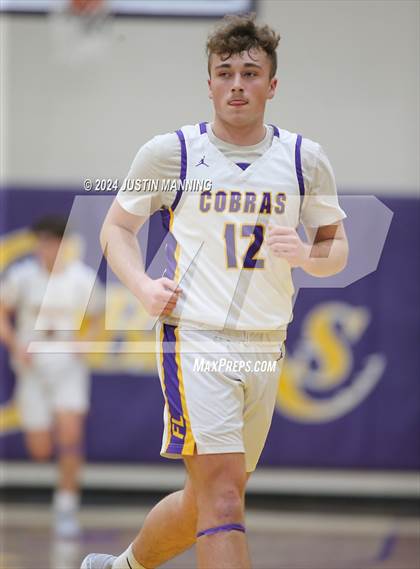 Thumbnail 3 in Ozark vs. Fountain Lake photogallery.