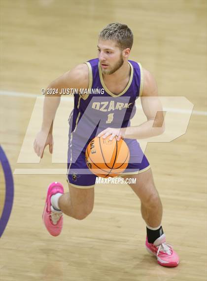 Thumbnail 1 in Ozark vs. Fountain Lake photogallery.