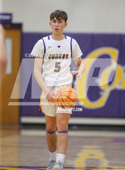 Thumbnail 2 in Ozark vs. Fountain Lake photogallery.