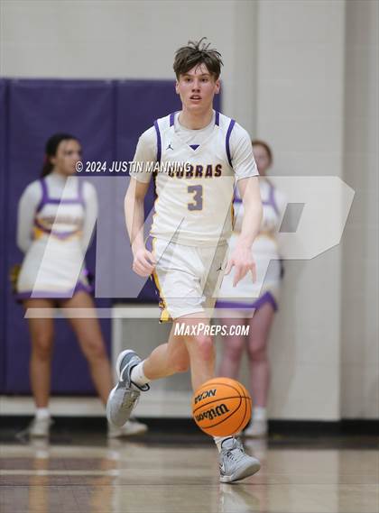 Thumbnail 3 in Ozark vs. Fountain Lake photogallery.
