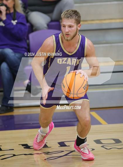 Thumbnail 1 in Ozark vs. Fountain Lake photogallery.