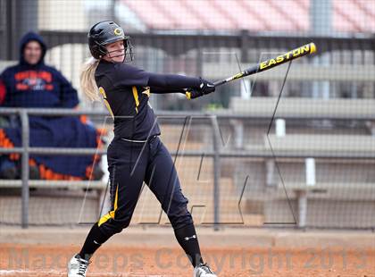Thumbnail 1 in Crandall vs Wakeland (Forney-North Forney Invitational) photogallery.