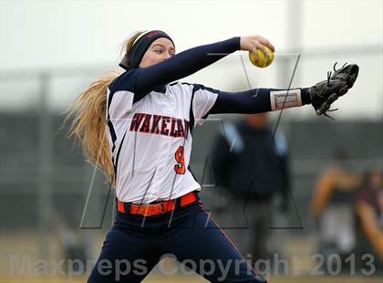 Thumbnail 3 in Crandall vs Wakeland (Forney-North Forney Invitational) photogallery.