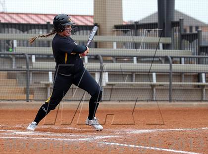 Thumbnail 3 in Crandall vs Wakeland (Forney-North Forney Invitational) photogallery.