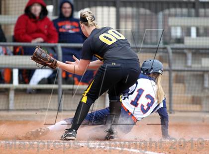 Thumbnail 2 in Crandall vs Wakeland (Forney-North Forney Invitational) photogallery.