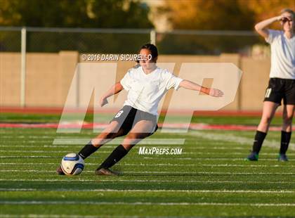 Thumbnail 3 in Maricopa vs. Mountain View (Coyote Classic Tournament) photogallery.