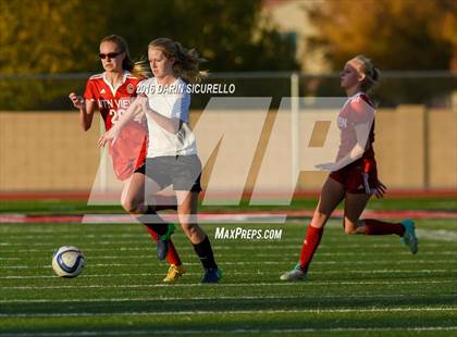 Thumbnail 1 in Maricopa vs. Mountain View (Coyote Classic Tournament) photogallery.