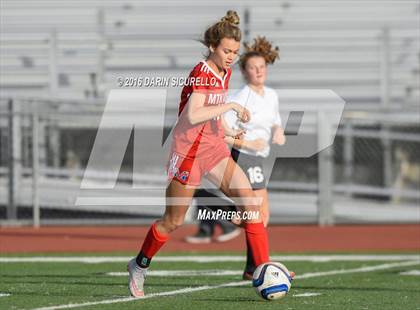 Thumbnail 2 in Maricopa vs. Mountain View (Coyote Classic Tournament) photogallery.