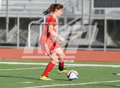 Thumbnail 2 in Maricopa vs. Mountain View (Coyote Classic Tournament) photogallery.