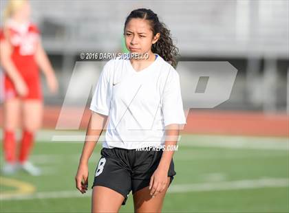 Thumbnail 3 in Maricopa vs. Mountain View (Coyote Classic Tournament) photogallery.