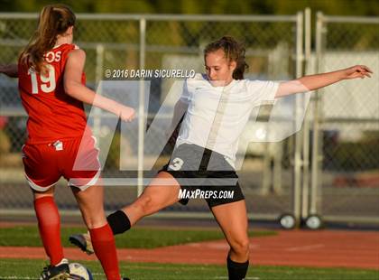Thumbnail 2 in Maricopa vs. Mountain View (Coyote Classic Tournament) photogallery.