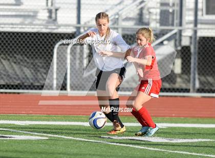 Thumbnail 1 in Maricopa vs. Mountain View (Coyote Classic Tournament) photogallery.