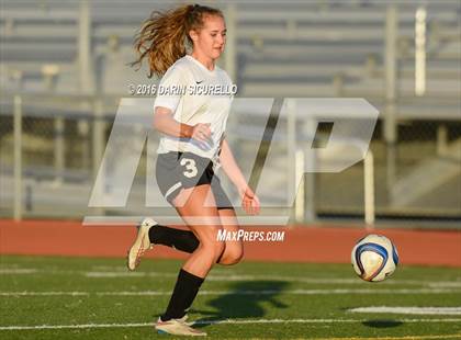 Thumbnail 1 in Maricopa vs. Mountain View (Coyote Classic Tournament) photogallery.