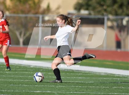 Thumbnail 3 in Maricopa vs. Mountain View (Coyote Classic Tournament) photogallery.