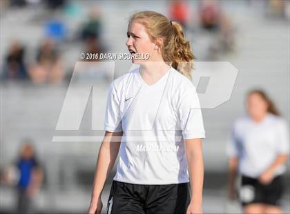 Thumbnail 2 in Maricopa vs. Mountain View (Coyote Classic Tournament) photogallery.