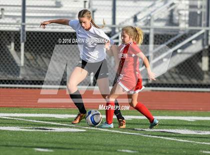 Thumbnail 3 in Maricopa vs. Mountain View (Coyote Classic Tournament) photogallery.