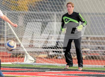 Thumbnail 3 in Maricopa vs. Mountain View (Coyote Classic Tournament) photogallery.