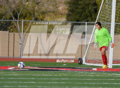 Thumbnail 2 in Maricopa vs. Mountain View (Coyote Classic Tournament) photogallery.