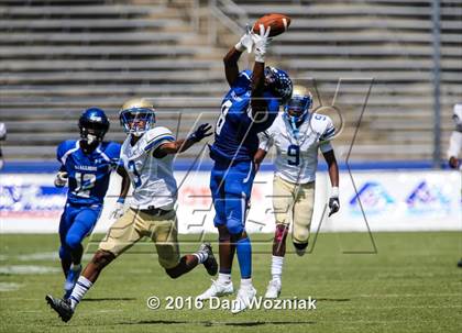 Thumbnail 1 in North Mesquite vs. Lakeview Centennial (Cotton Bowl Stadium Prep Showcase) photogallery.