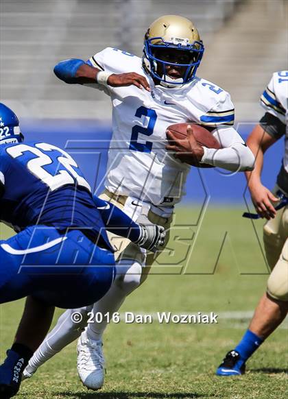 Thumbnail 2 in North Mesquite vs. Lakeview Centennial (Cotton Bowl Stadium Prep Showcase) photogallery.