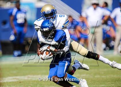 Thumbnail 3 in North Mesquite vs. Lakeview Centennial (Cotton Bowl Stadium Prep Showcase) photogallery.