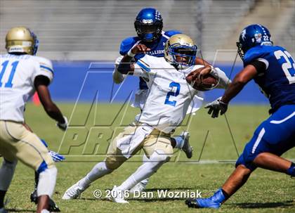 Thumbnail 1 in North Mesquite vs. Lakeview Centennial (Cotton Bowl Stadium Prep Showcase) photogallery.