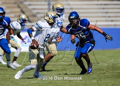 Thumbnail 1 in North Mesquite vs. Lakeview Centennial (Cotton Bowl Stadium Prep Showcase) photogallery.