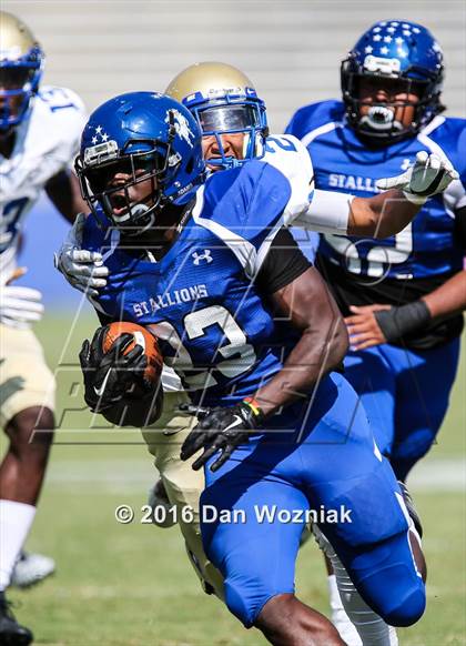 Thumbnail 3 in North Mesquite vs. Lakeview Centennial (Cotton Bowl Stadium Prep Showcase) photogallery.