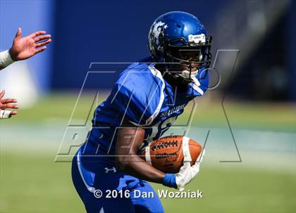 Thumbnail 1 in North Mesquite vs. Lakeview Centennial (Cotton Bowl Stadium Prep Showcase) photogallery.