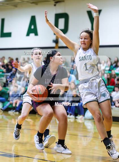 Thumbnail 2 in Santo vs Lingleville (Relentless Runnin' Cats Classic) photogallery.
