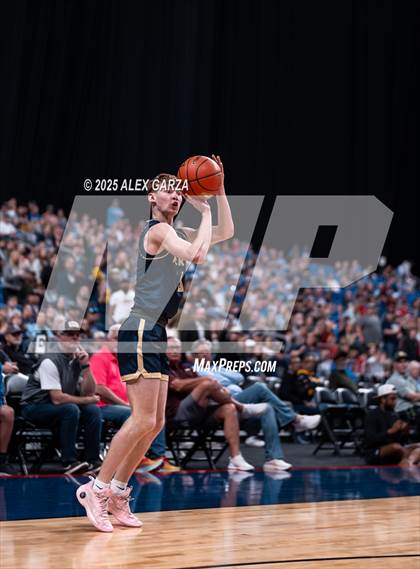 Thumbnail 3 in Turkey Valley vs. Perrin-Whitt (UIL 1A Basketball Division I Final) photogallery.